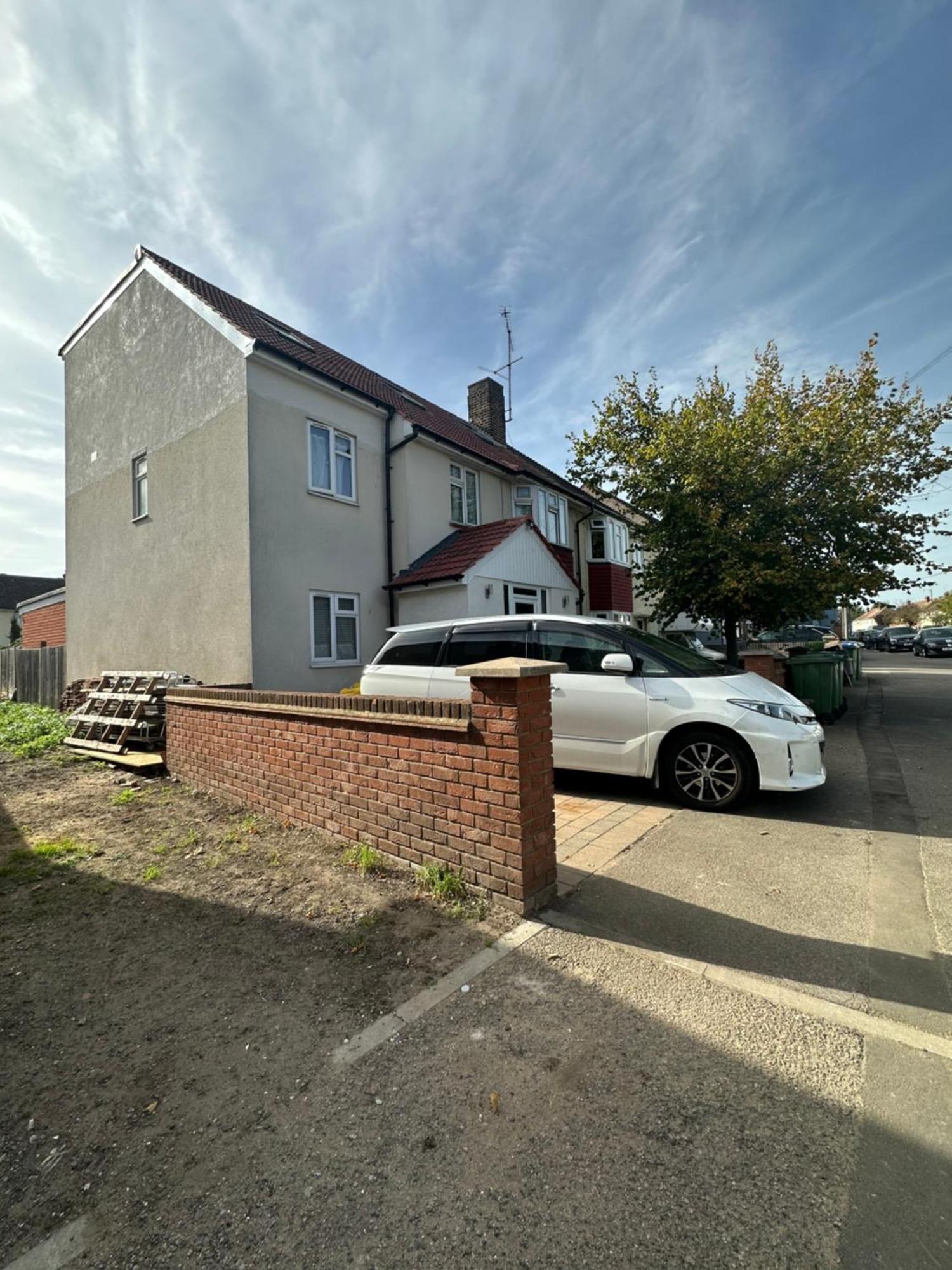 Luxury Ensuite Studio In Crayford Dartford Bexley London With Full Kitchen And Side Garden Alleyway Entrance Erith Exterior photo